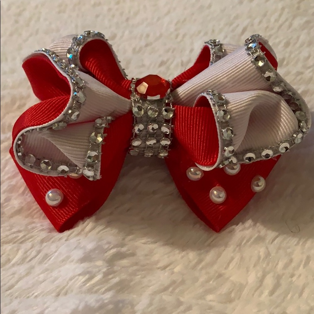 Girls bow - Picture 2 of 2